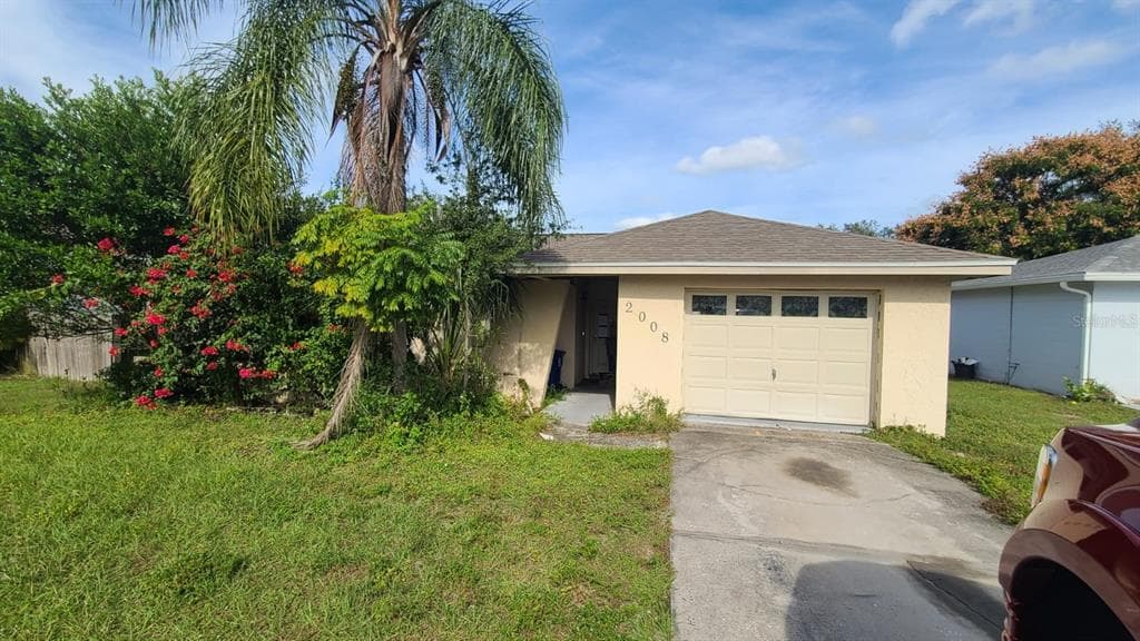2008 N CRYSTAL LAKE DRIVE LAKELAND, FL 33801
