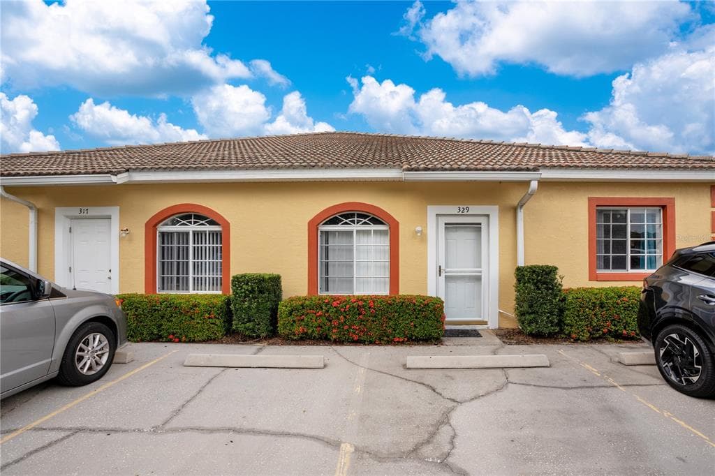 329 PORT PLEASANT DRIVE UNIT 329 POINCIANA, FL 34759