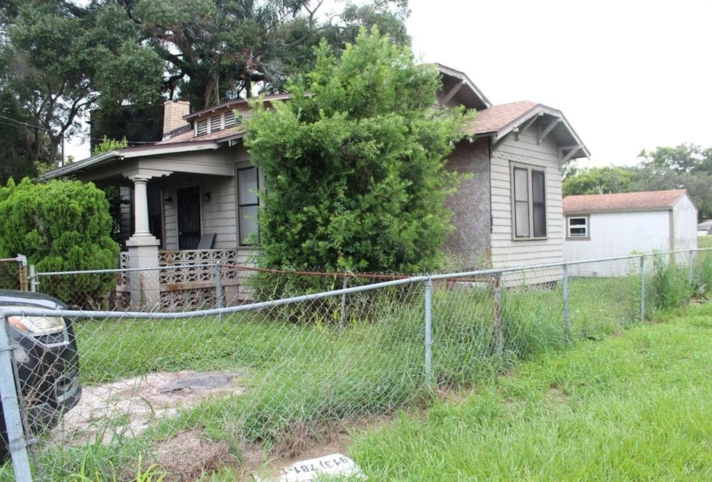 6702 N HARER STREET TAMPA, FL 33604