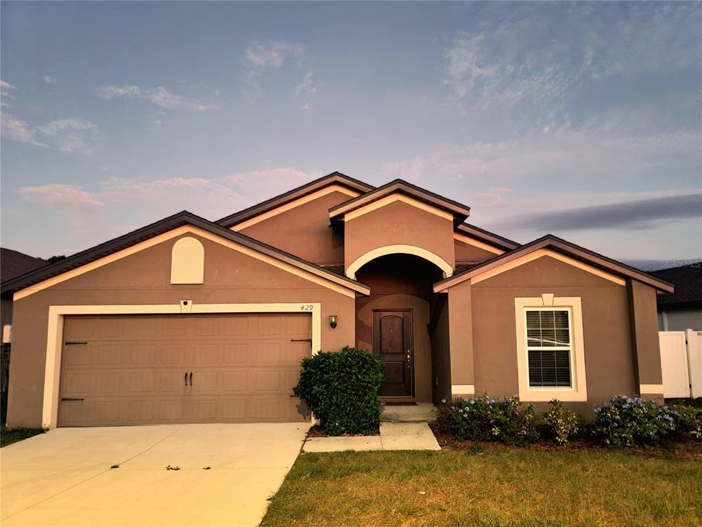429 KENSINGTON VIEW DRIVE WINTER HAVEN, FL 33880