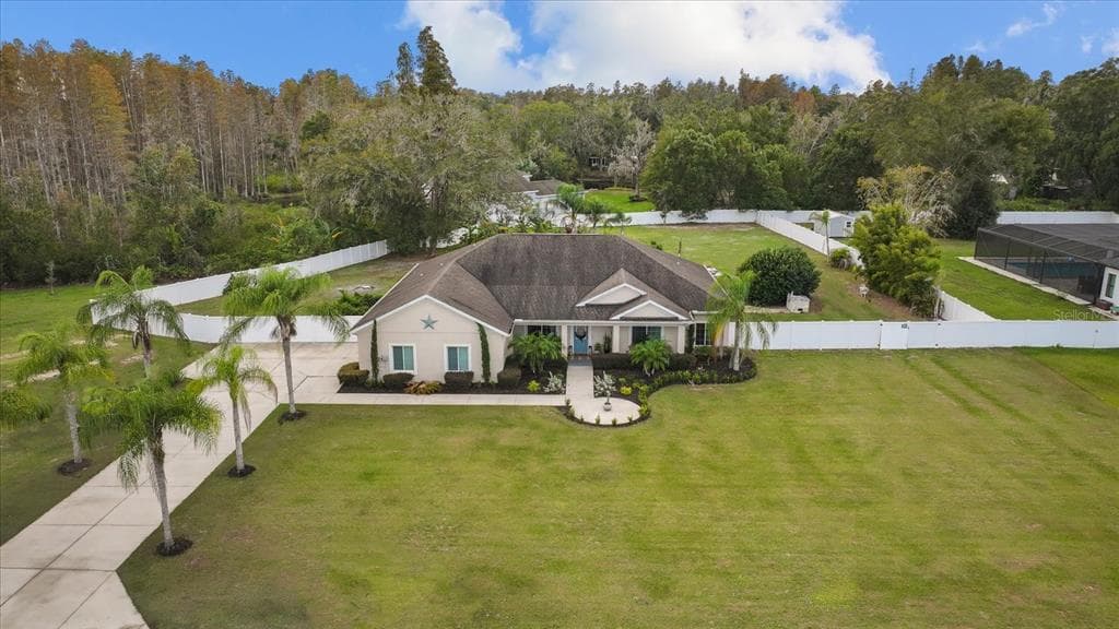 521 CULLARO LANE LUTZ, FL 33549