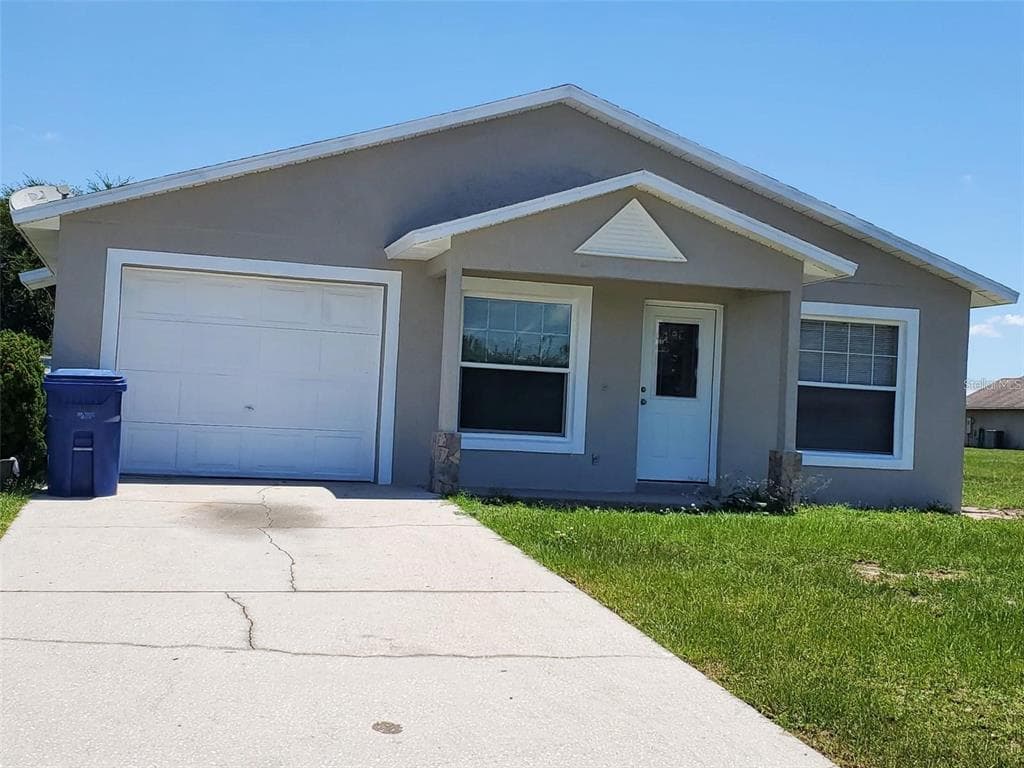295 BOCA CIEGA ROAD MASCOTTE, FL 34753
