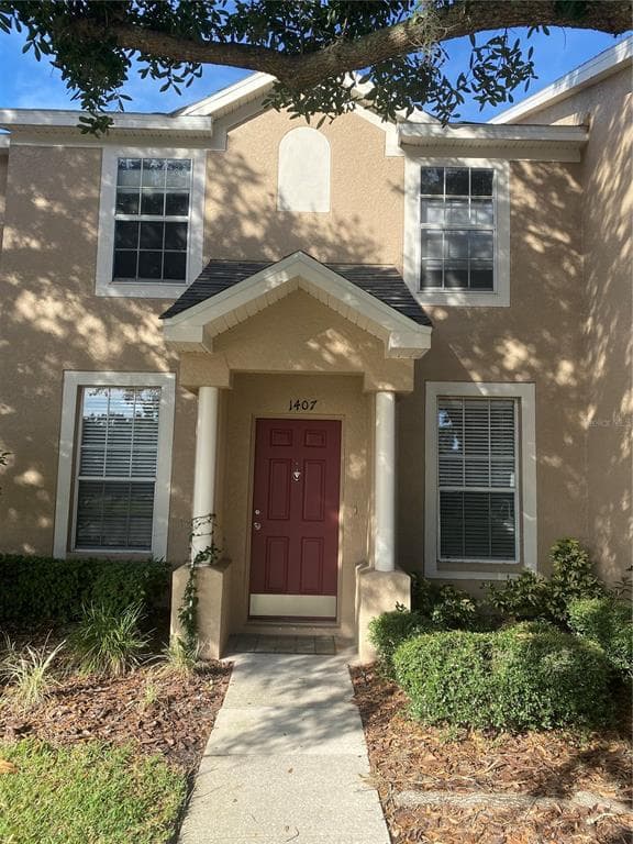 1407 LYONSHIRE DRIVE WESLEY CHAPEL, FL 33543