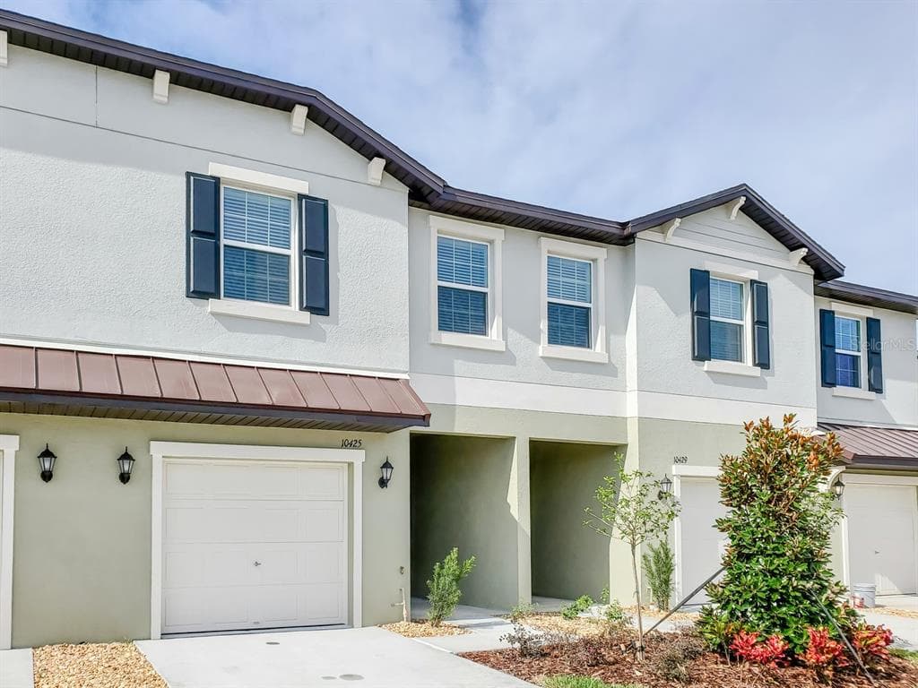 10425 LAVENDER ASTER TRL SAN ANTONIO, FL 33576