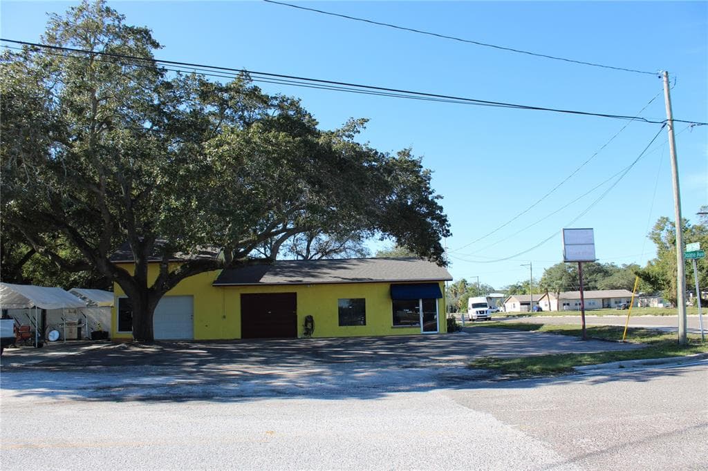 3713 STATE ROAD 580 W OLDSMAR, FL 34677