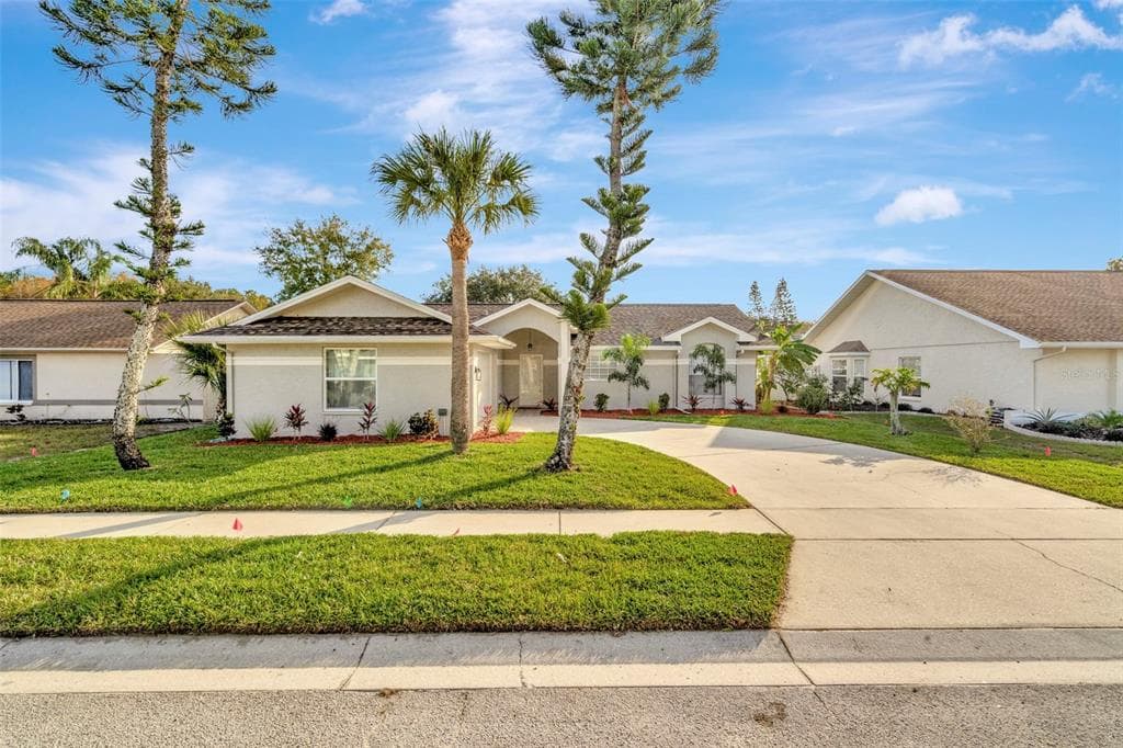 4618 MURCROSS LANE NEW PORT RICHEY, FL 34653