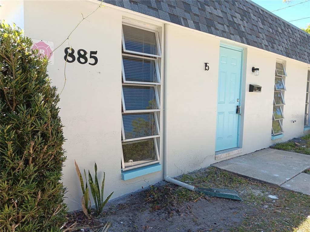 885 BELTREES STREET UNIT 15 DUNEDIN, FL 34698