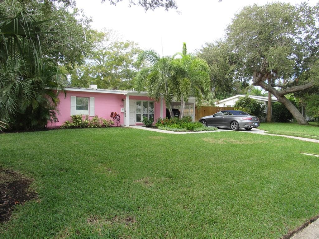 4261 PORPOISE DRIVE SE ST PETERSBURG, FL 33705