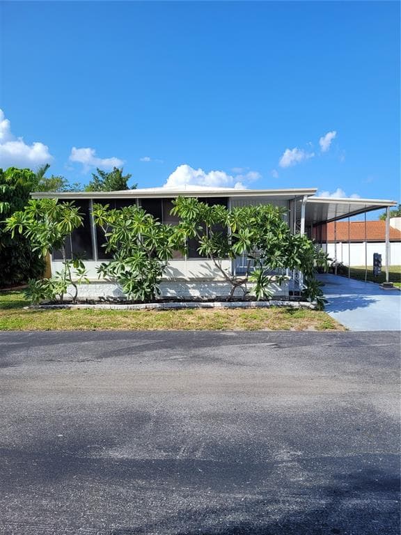 7100 ULMERTON ROAD UNIT 140 LARGO, FL 33771
