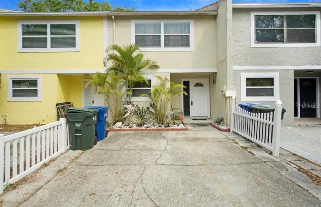 2871 S PINES DRIVE UNIT 24 LARGO, FL 33771