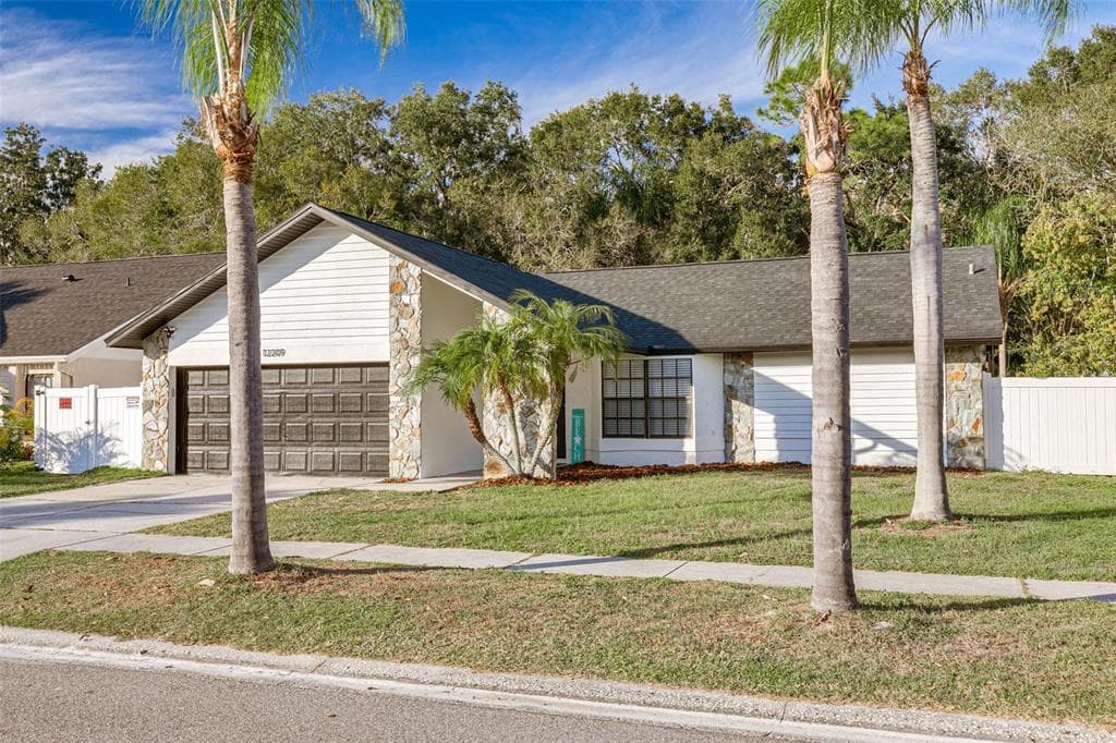 12209 STEPPINGSTONE BOULEVARD TAMPA, FL 33635