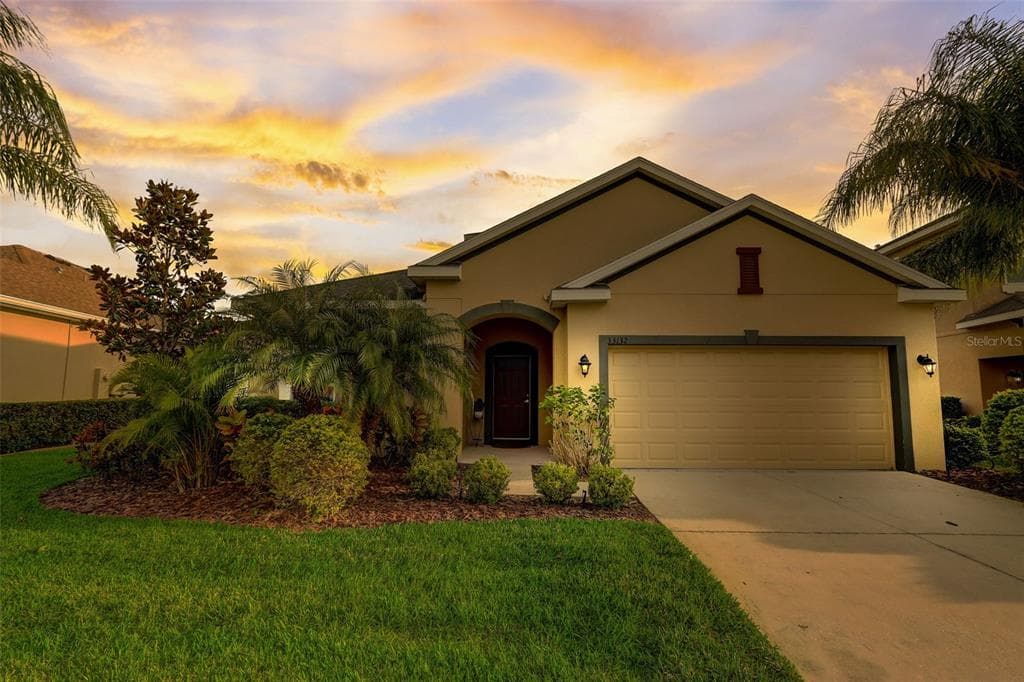 33132 WHISPER POINTE DRIVE WESLEY CHAPEL, FL 33545