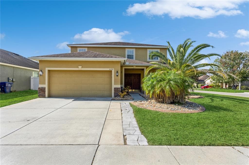 5712 WHITE TRILLIUM LOOP LAND O LAKES, FL 34639