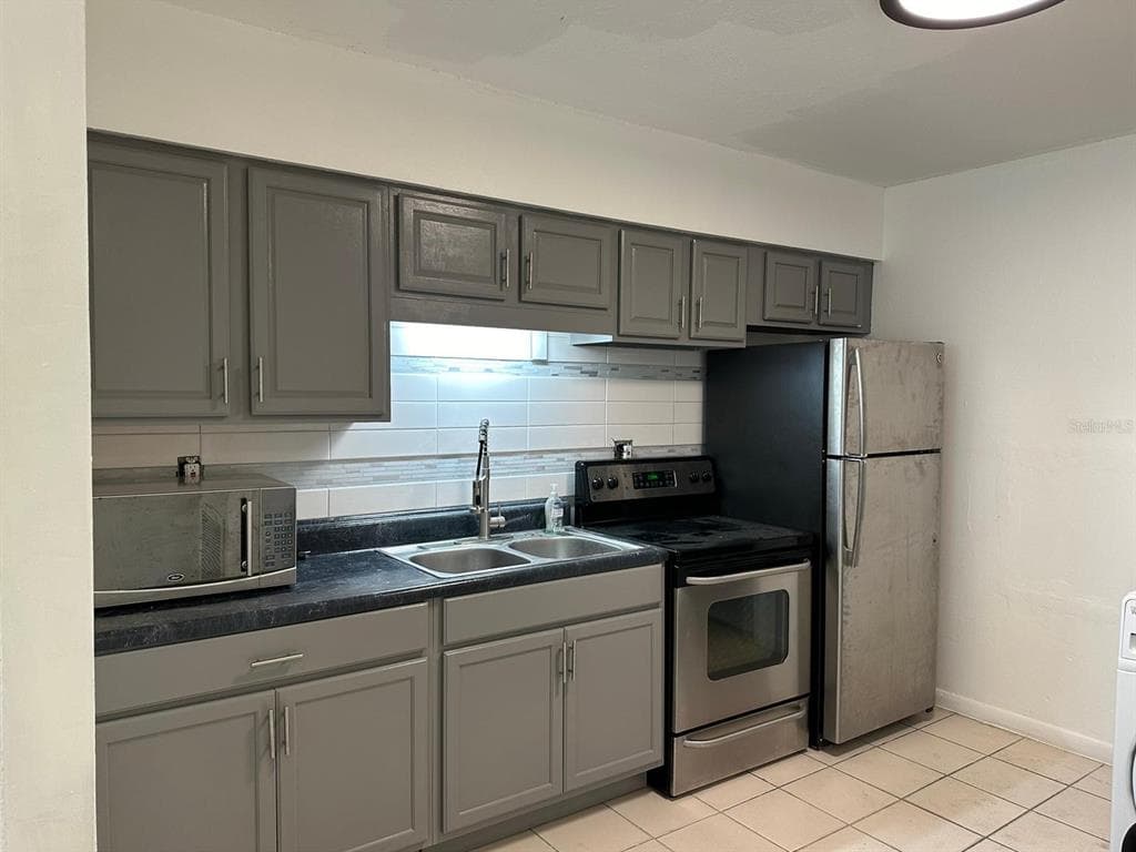 6708 S JUANITA STREET TAMPA, FL 33616
