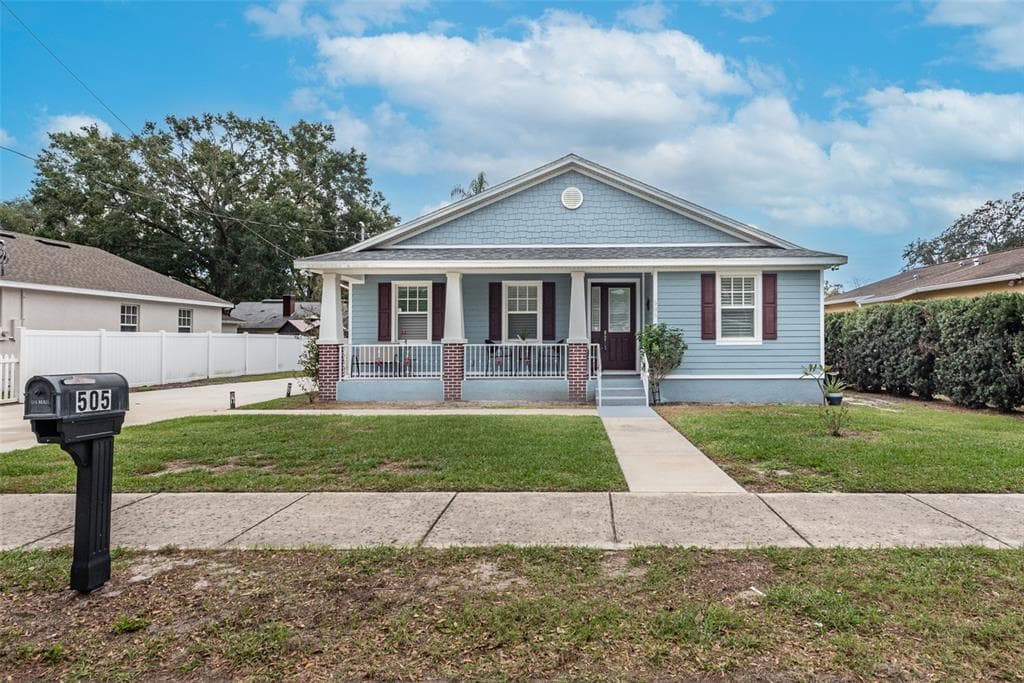 505 W TEVER STREET PLANT CITY, FL 33563