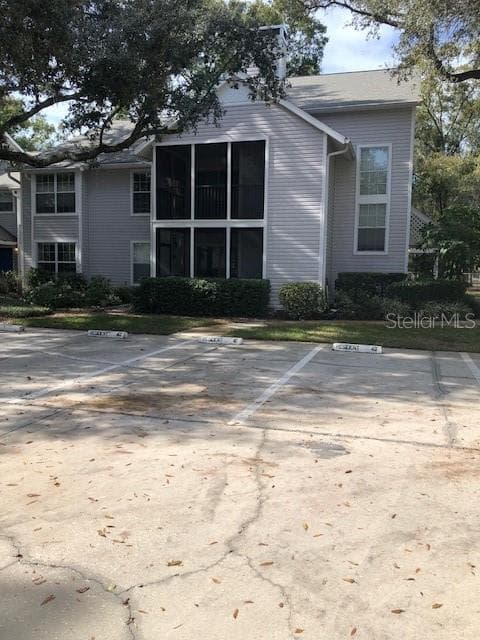 3180 VALLEY OAKS DRIVE UNIT 3180 TAMPA, FL 33618