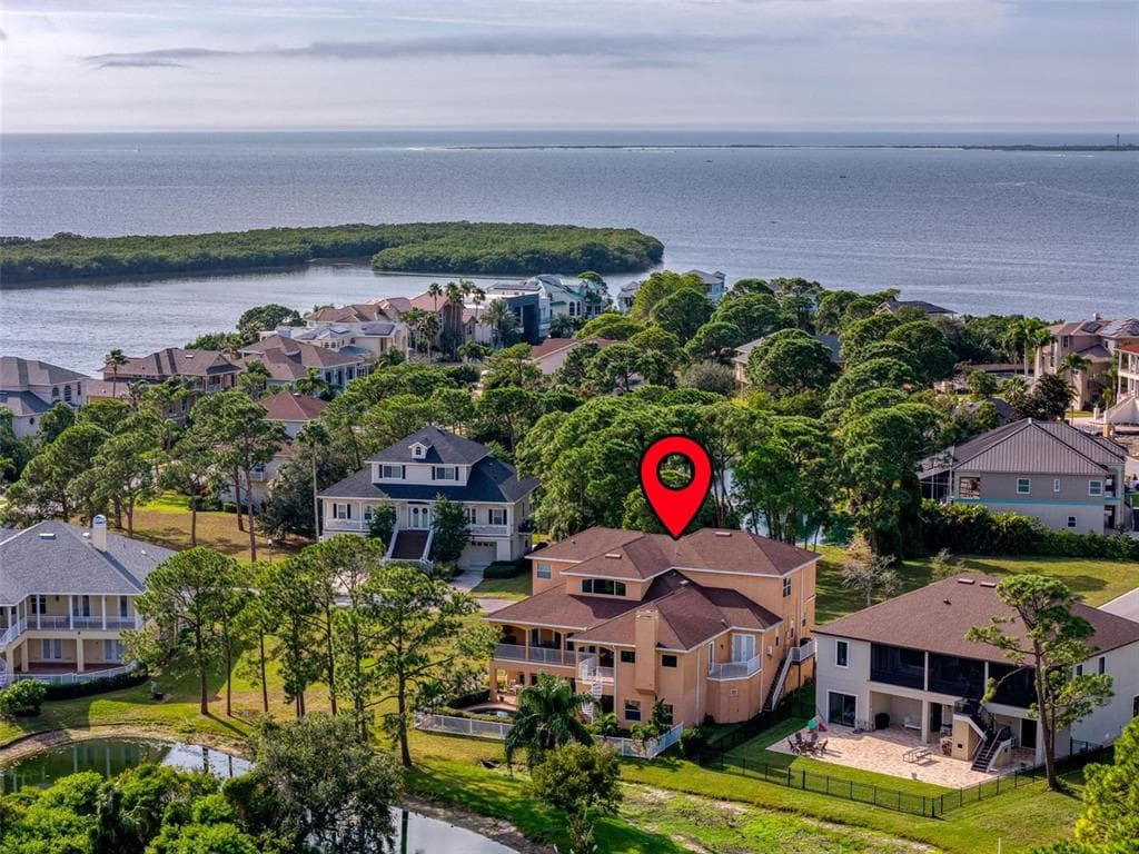 2066 N POINTE ALEXIS DRIVE