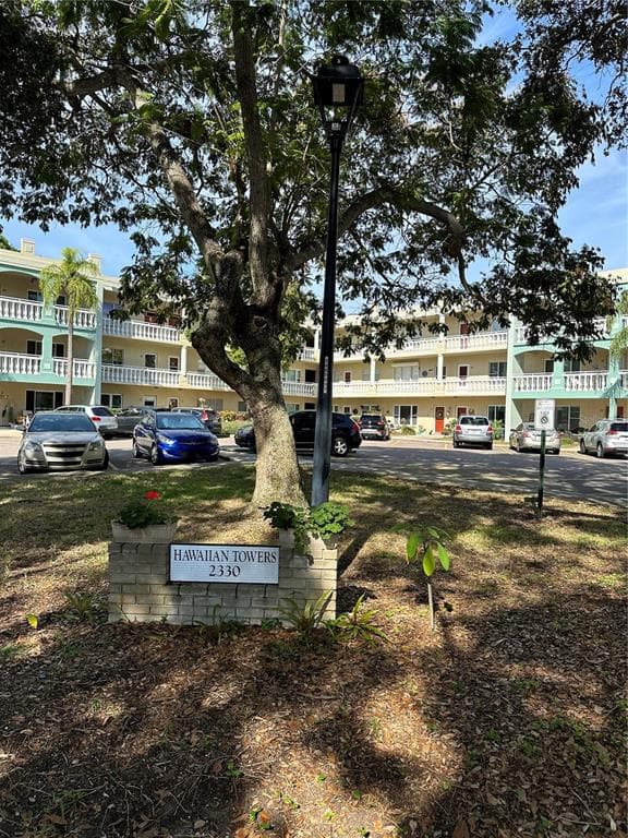 2330 ECUADORIAN WAY UNIT 48 CLEARWATER, FL 33763