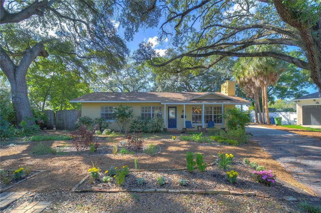 1511 CAMERON COURT TAMPA, FL 33629