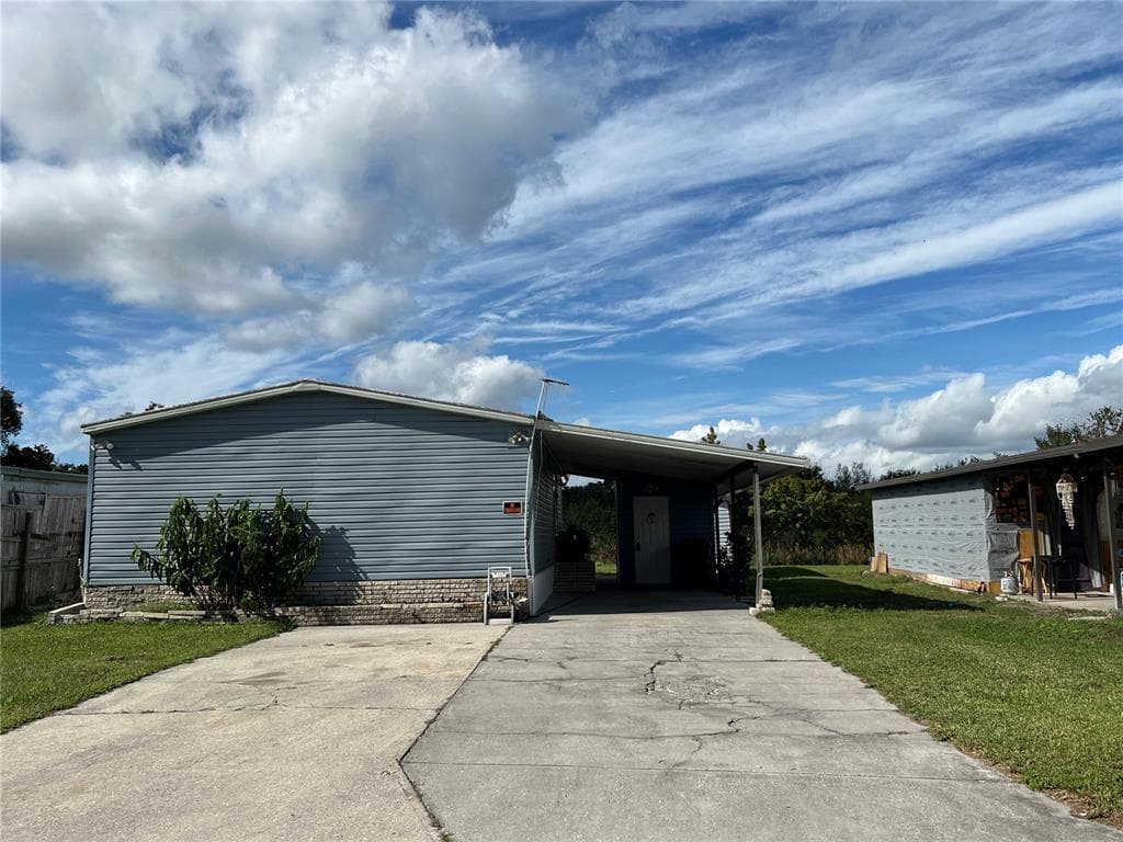 1119 SKYVIEW BOULEVARD LAKELAND, FL 33801