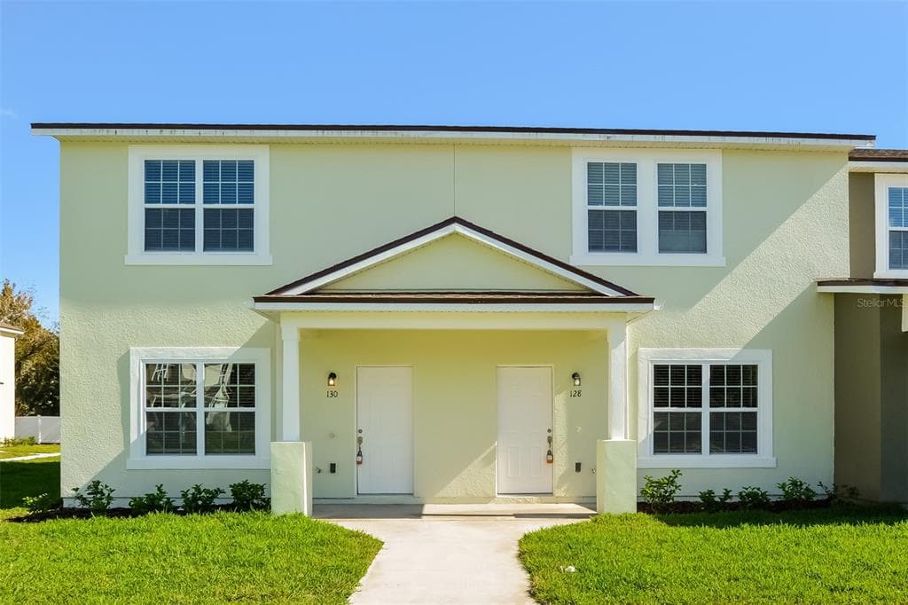 130 ELEVEN OAKS CIRCLE EUSTIS, FL 32726