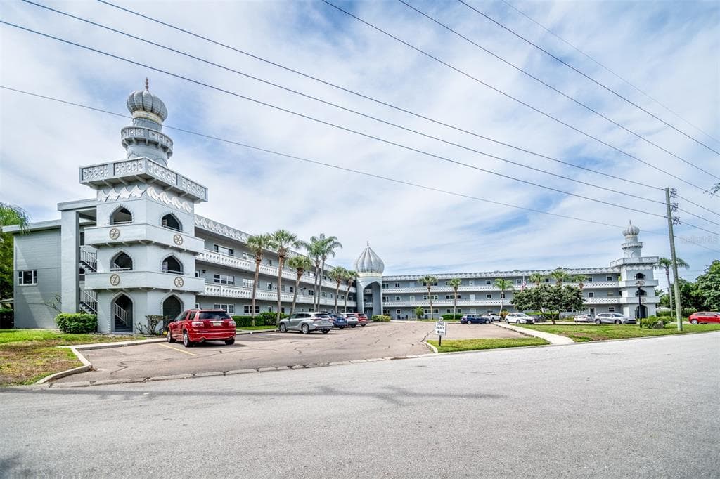 2341 HAITIAN DRIVE UNIT 11 CLEARWATER, FL 33763