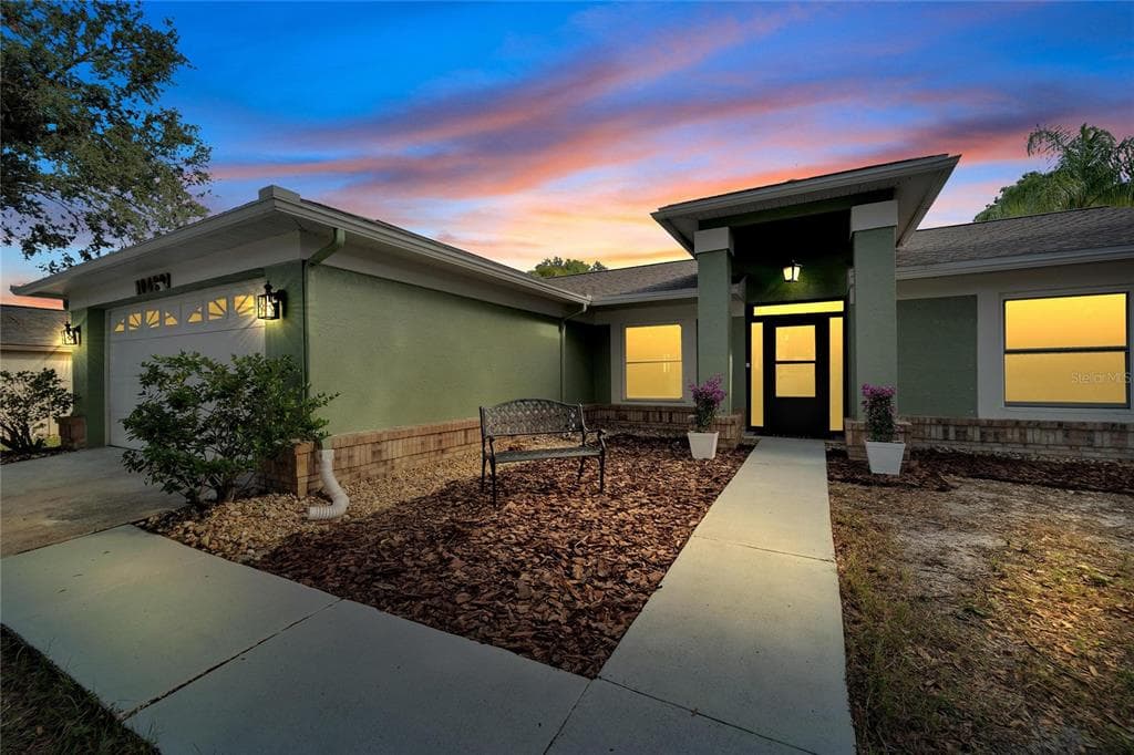 10420 DEEPBROOK DRIVE