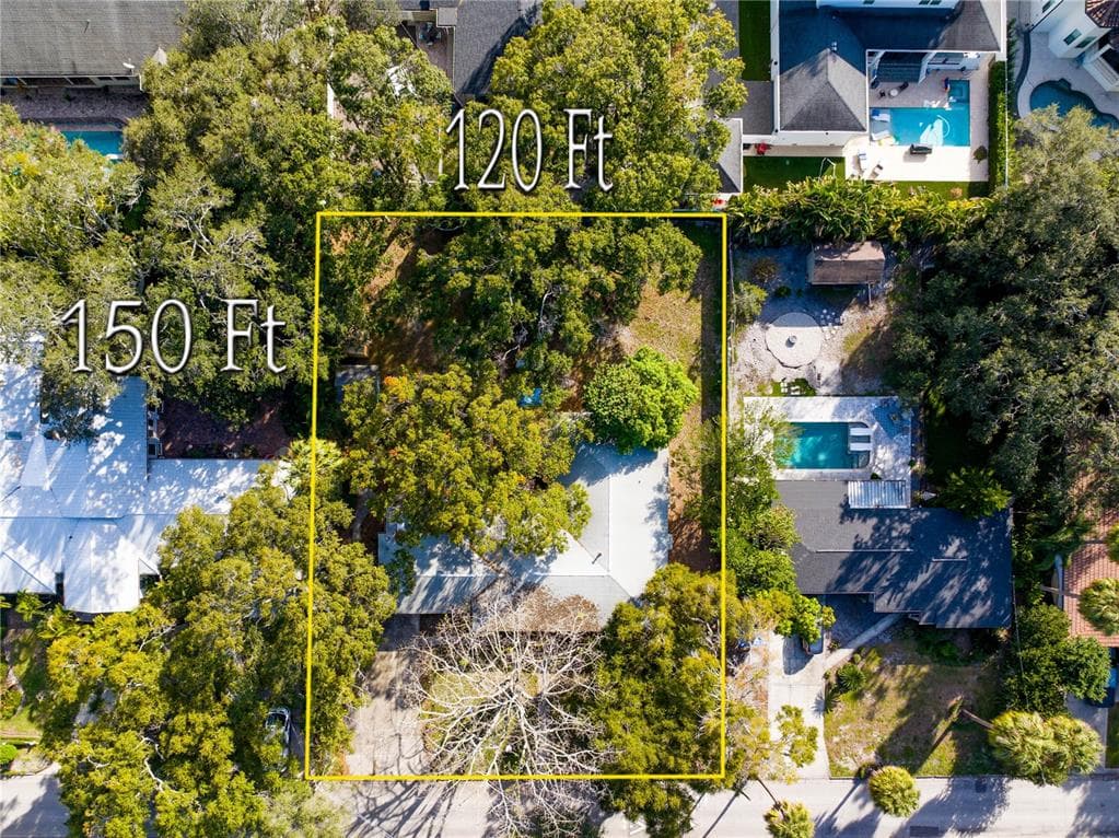 4624 W SAN JOSE TAMPA, FL 33629