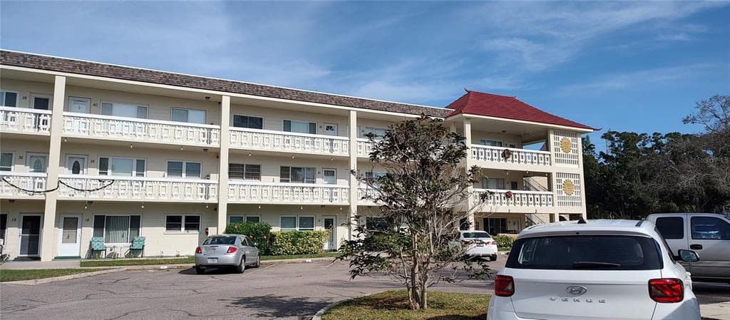 2452 BRAZILIA DRIVE UNIT 62 CLEARWATER, FL 33763
