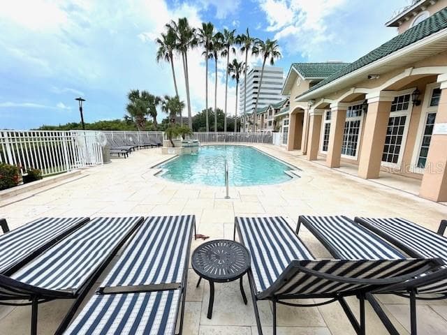 3202 BAY CLUB CIRCLE TAMPA, FL 33607