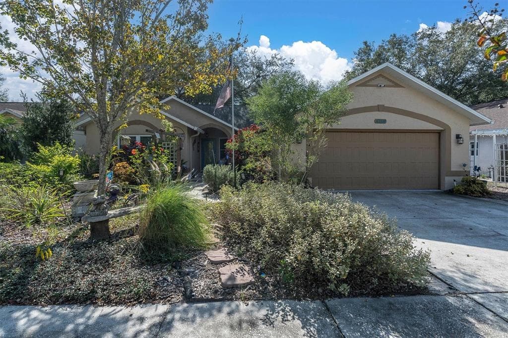 10314 BELLWOOD AVENUE NEW PORT RICHEY, FL 34654