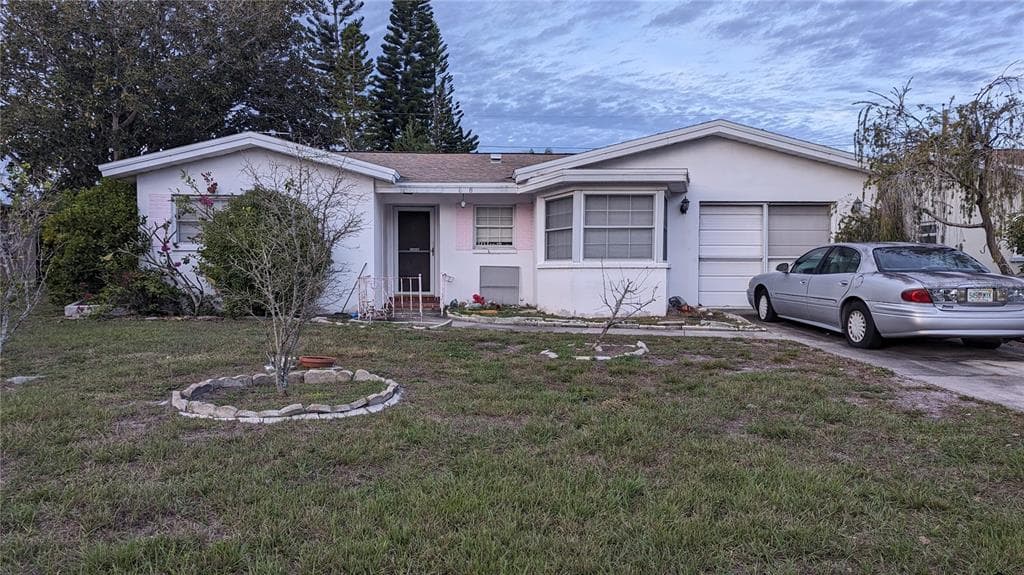6989 300TH AVENUE N CLEARWATER, FL 33761