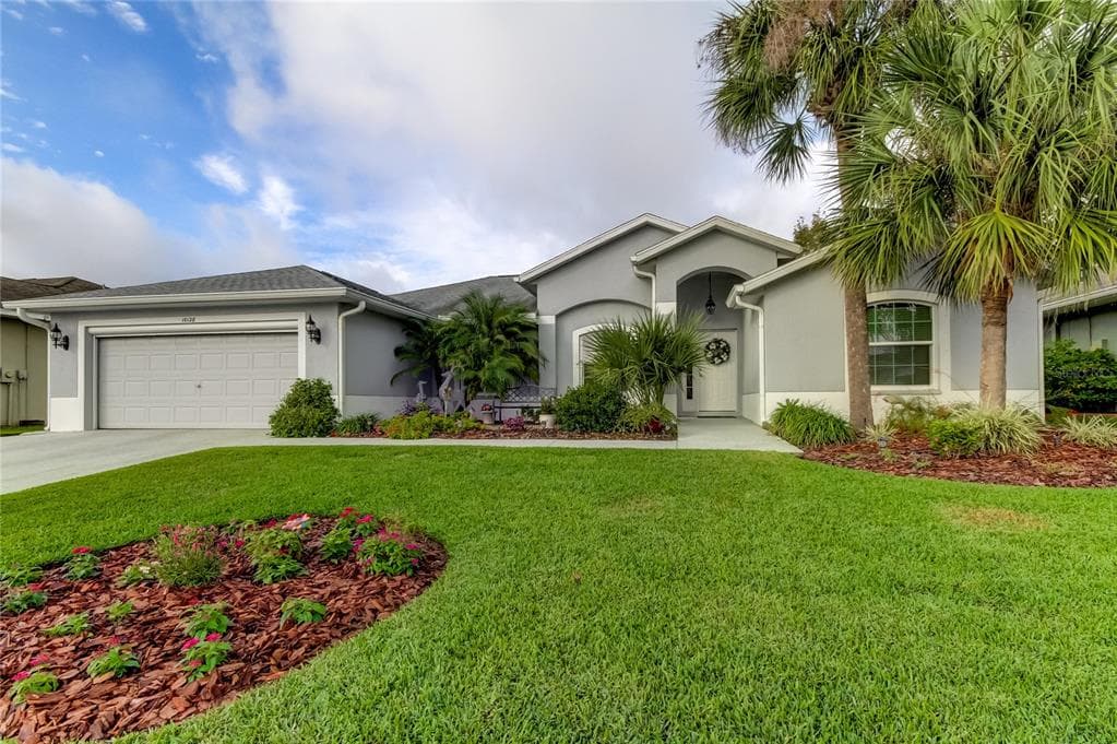 10128 MOSHIE LANE SAN ANTONIO, FL 33576