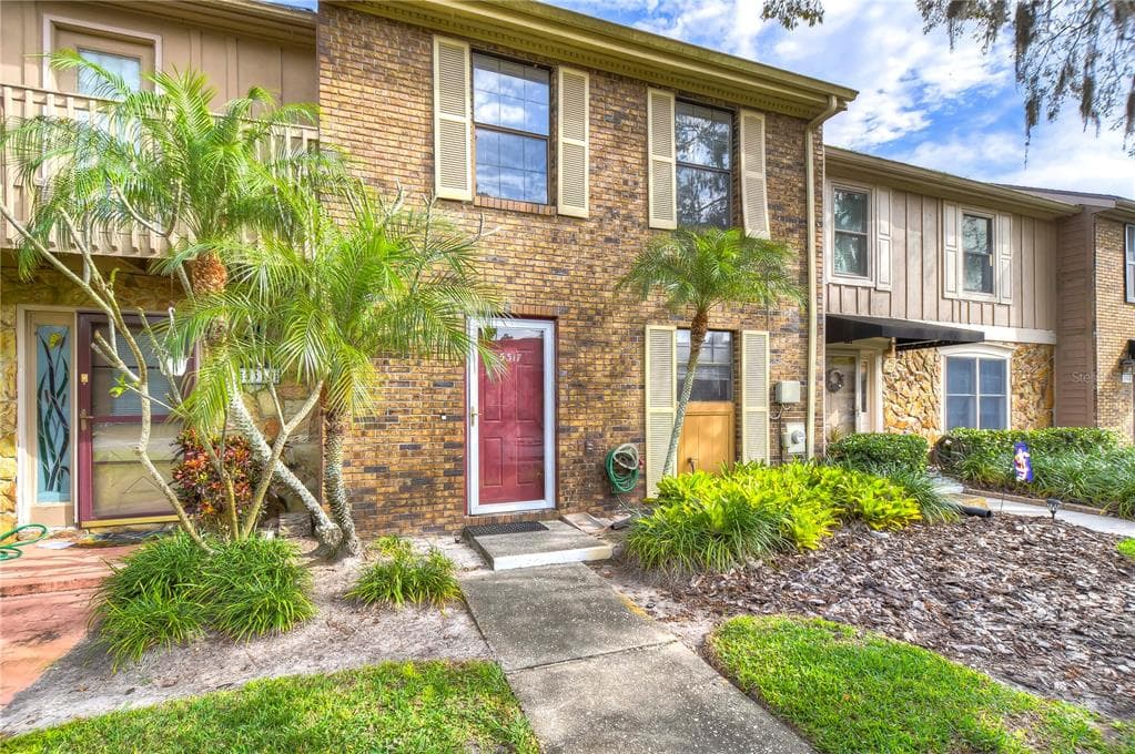 5317 BRADBURY COURT TAMPA, FL 33624