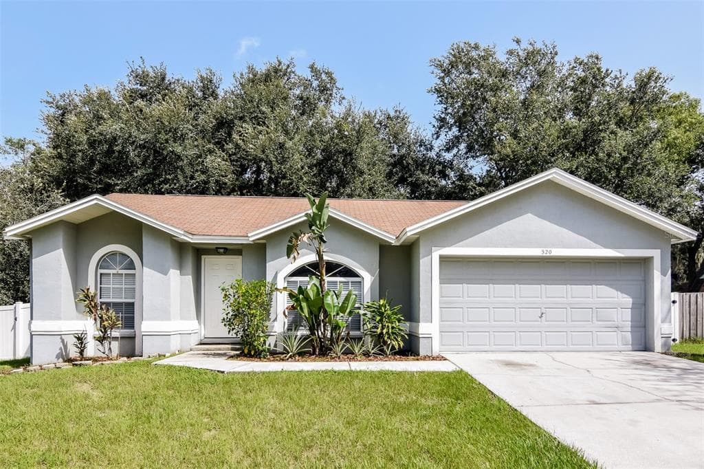 320 CARRIAGE CROSSING CIRCLE BRANDON, FL 33510