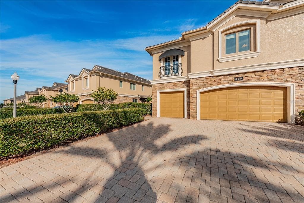 623 SAXONY BOULEVARD ST PETERSBURG, FL 33716