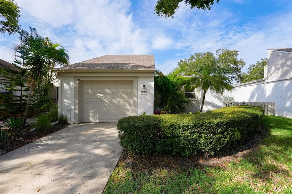 330 S WOODLANDS DRIVE OLDSMAR, FL 34677
