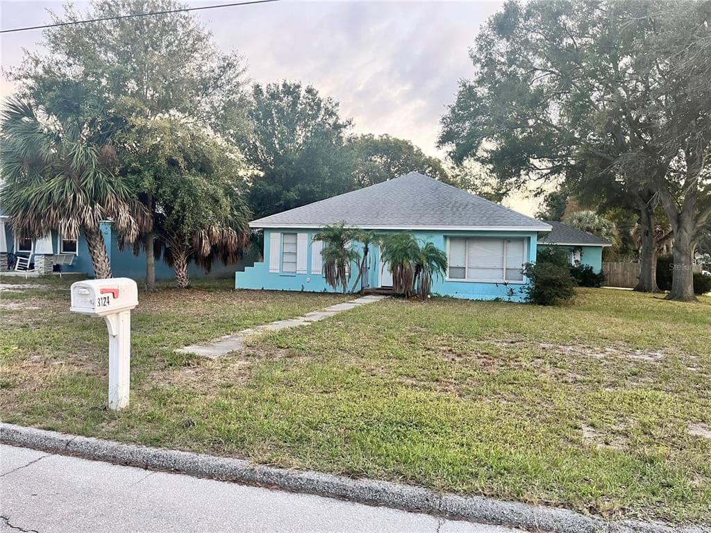 3124 W TYSON AVENUE TAMPA, FL 33611