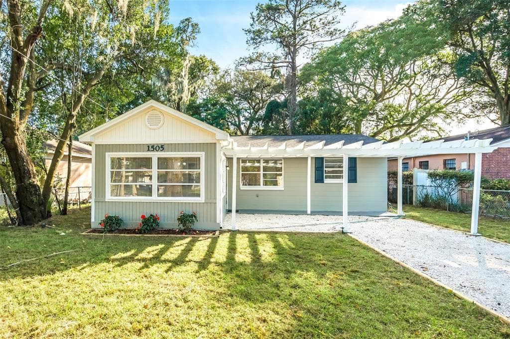 1505 E POINSETTIA AVENUE TAMPA, FL 33612