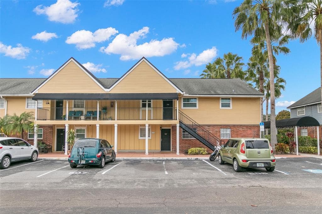 200 COUNTRY CLUB DRIVE UNIT 508 LARGO, FL 33771