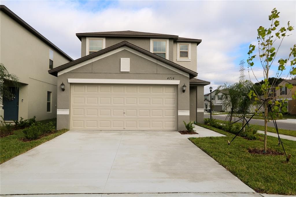 4714 NORMAN OAK PLACE TAMPA, FL 33619
