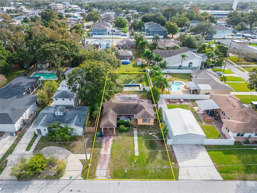 3118 W GRAY STREET TAMPA, FL 33609