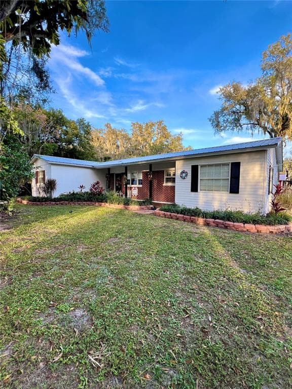 622 S WIGGINS PLANT CITY, FL 33566