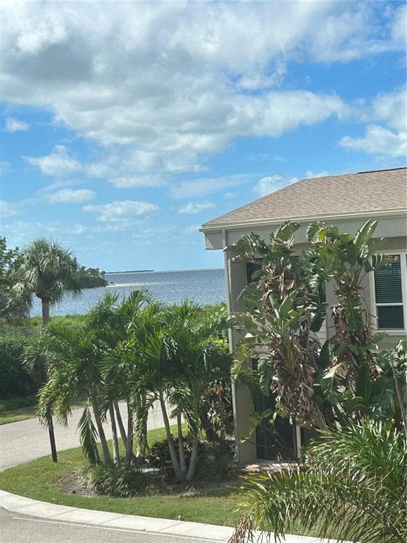 640 WINDRUSH BAY DRIVE UNIT 640 TARPON SPRINGS, FL 34689