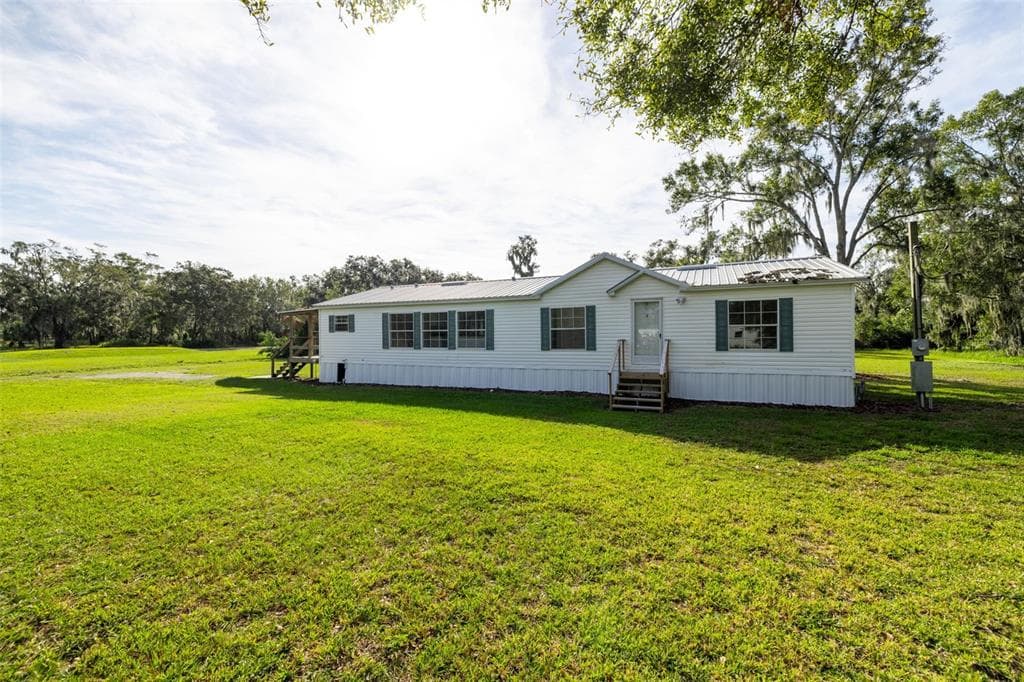 113 OLD WELCOME RD LITHIA, FL 33547