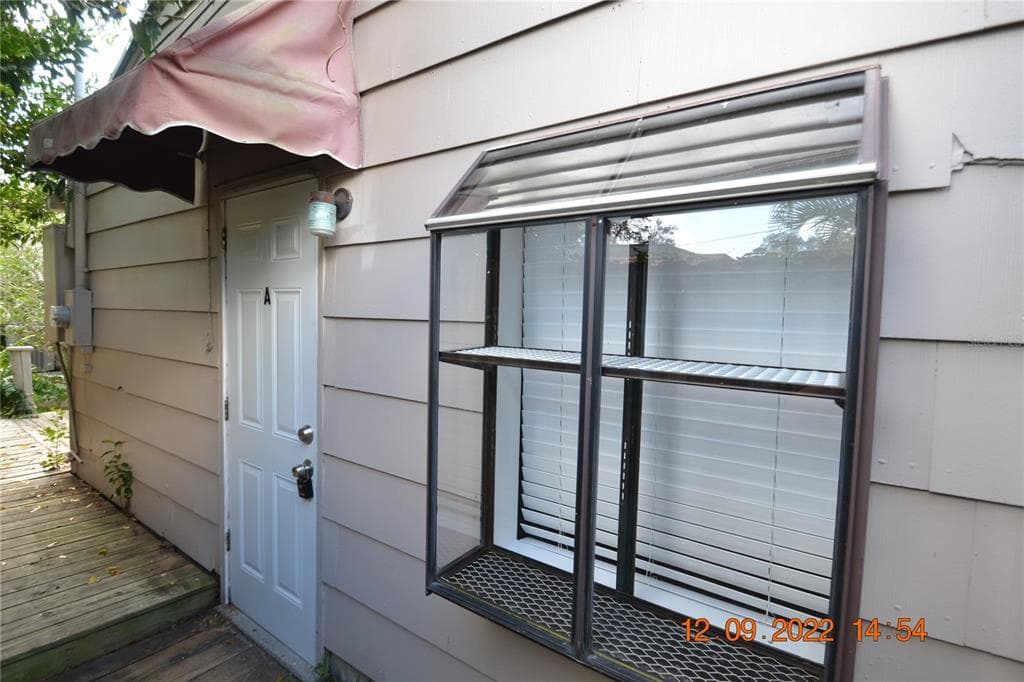 3021 6TH AVENUE N UNIT A ST PETERSBURG, FL 33713
