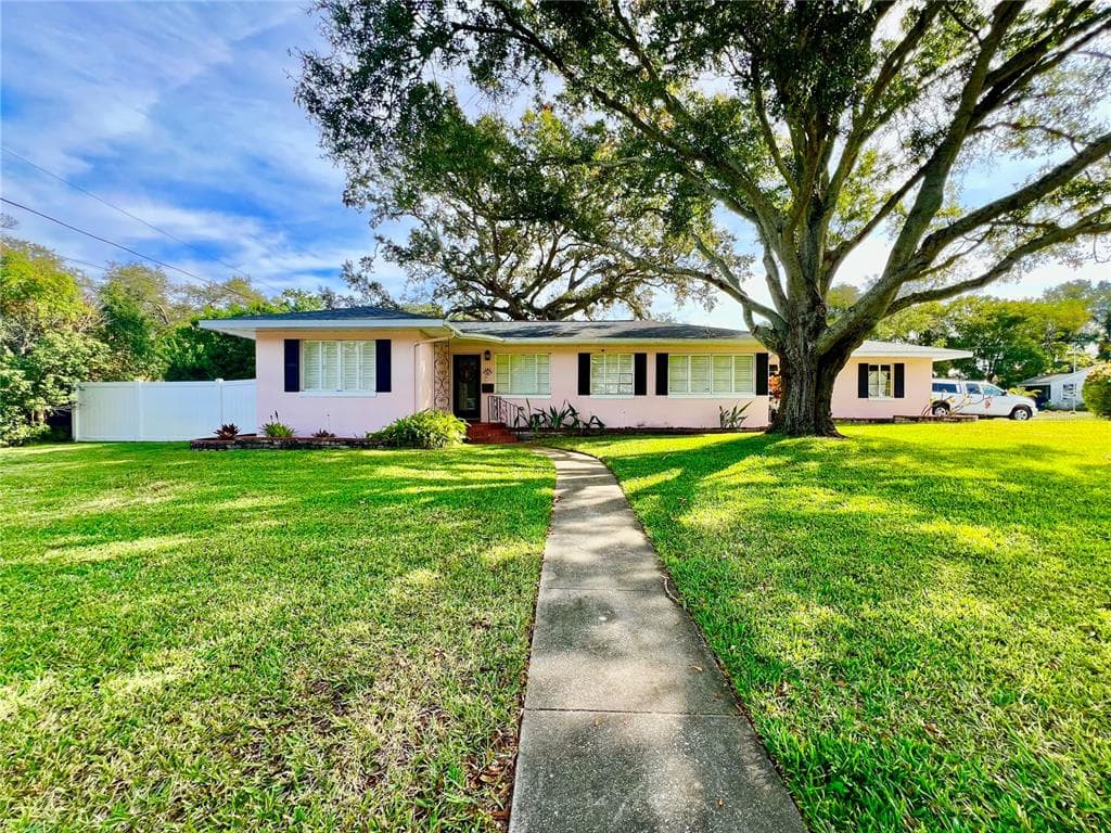 101 N CREST AVENUE CLEARWATER, FL 33755