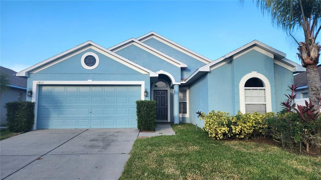 1811 RAVEN GLEN DRIVE RUSKIN, FL 33570