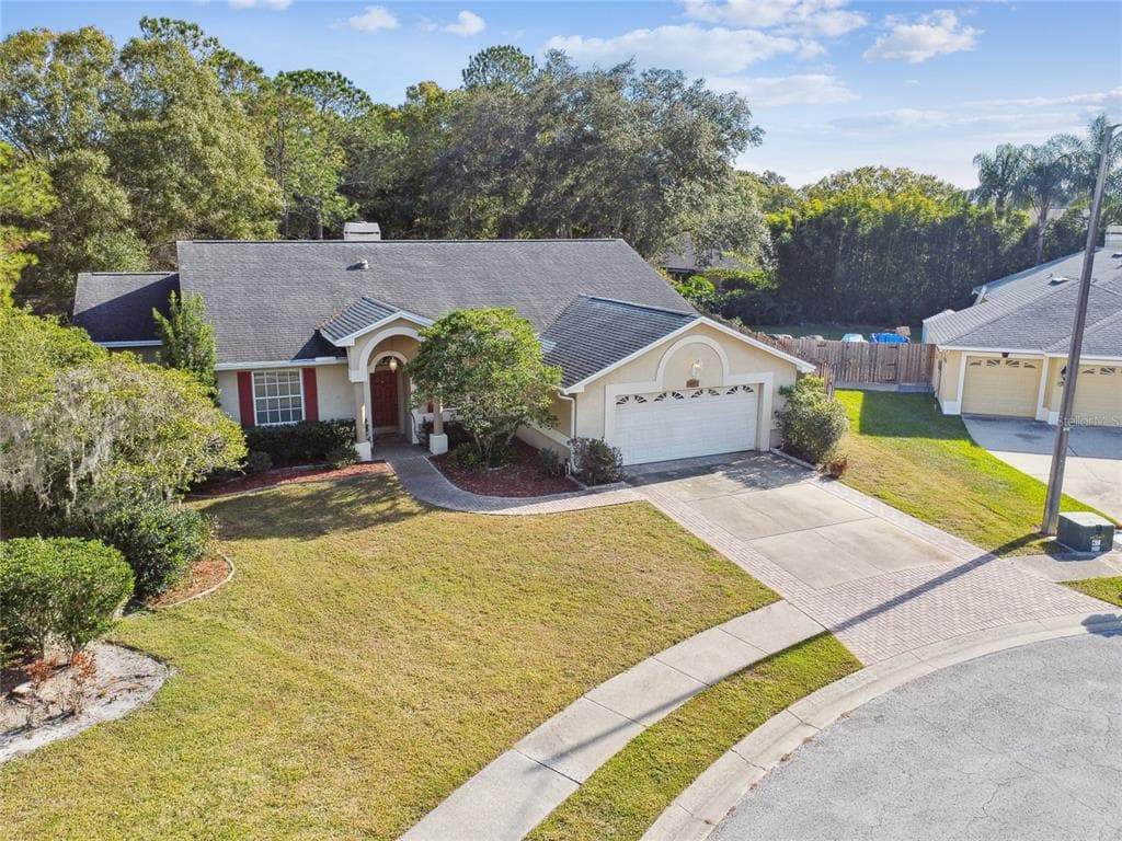 15303 CARROLLTON LANE TAMPA, FL 33624