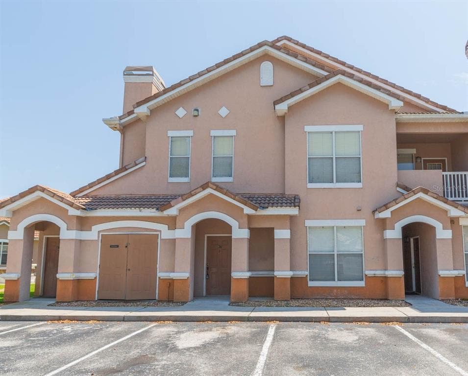 18025 VILLA CREEK DRIVE TAMPA, FL 33647